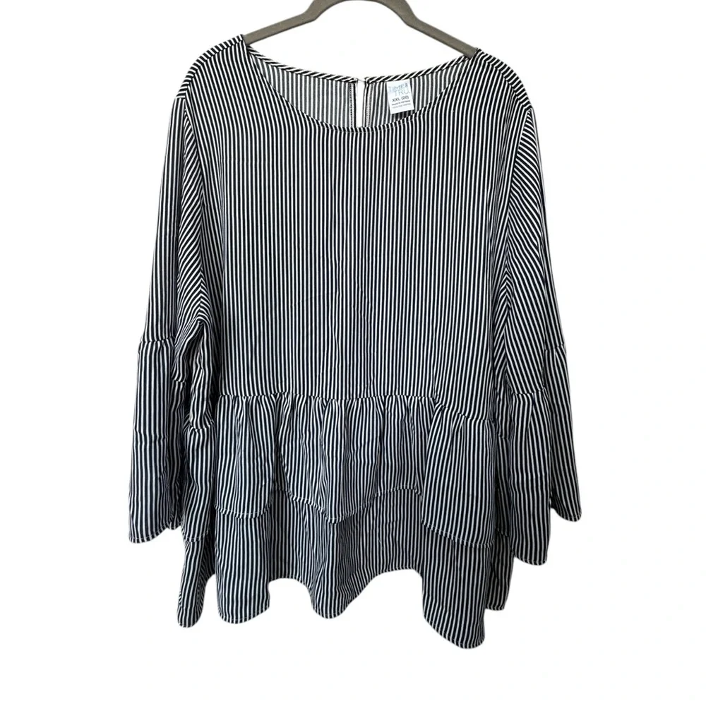 Time & Tru Navy & White Vertical Striped Top size 20 - Picture 1 of 7